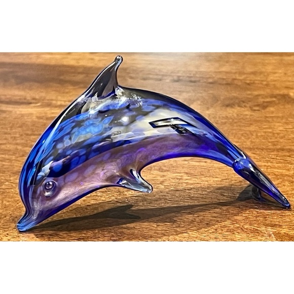 Blue Glass Dolphin Figurine - Picture 2 of 6